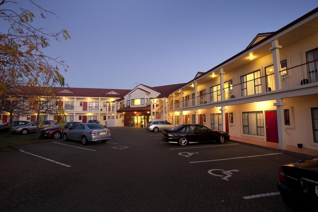 Aubyn Court Spa Motel Palmerston North Exterior foto