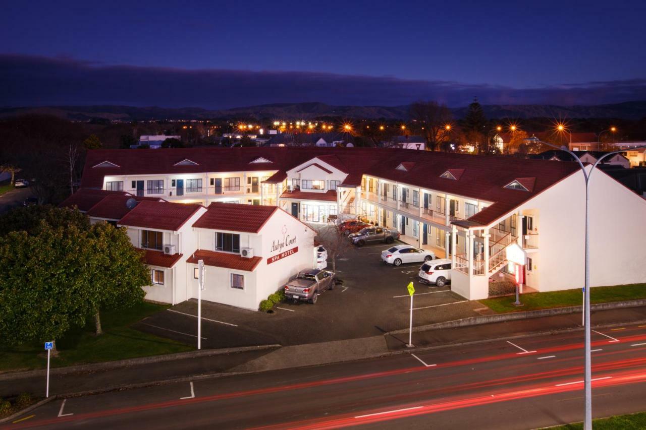 Aubyn Court Spa Motel Palmerston North Exterior foto